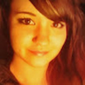 Meet your Posher, Lia